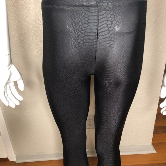 Mens snake print tights size small gently used. Size small - Picture 6 of 8